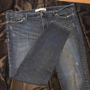 Awesome skinny jeans!